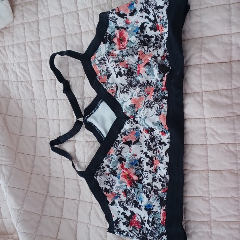 NEW Torrid Curve Size 3 Bralette Black Skulls Floral 18